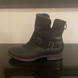 Ugg Black Moto Boot - sz 8.5